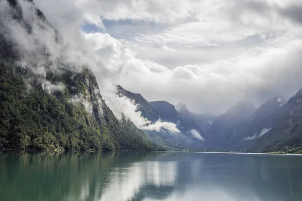 Jotunheimen Bergen Fiyortları Orman Bergen Norveç 2018 — Stok fotoğraf