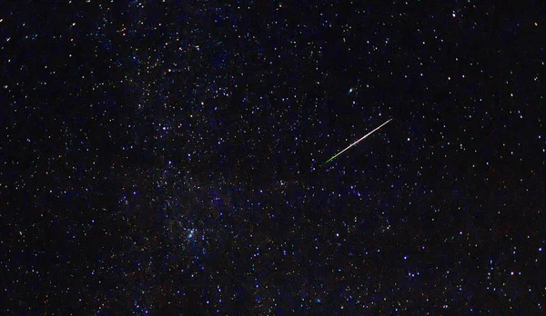 Meteor Perseide Pioggia Meteoriti Cielo Notturno Stelle Meteoriti Immagini Stock Royalty Free