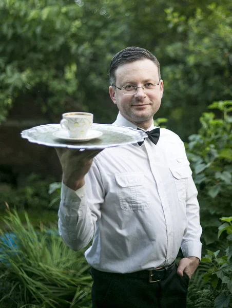 garson personel servis yemek