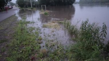 Ukrayna 'nın batısında sel 