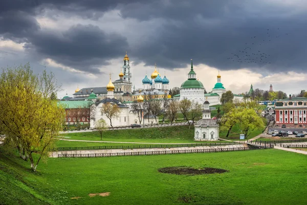 Temples Lavra Sergiyev Posad Sunless Spring Day Dark Clouds View — Stock Photo, Image