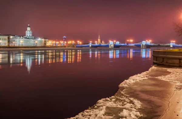 Winter Pink Morning Landscape Neva Petersburg View Palace Bridge Kunstkamera — Stock Photo, Image