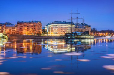 Mytninskaya dolgu ve St. Petersburg 