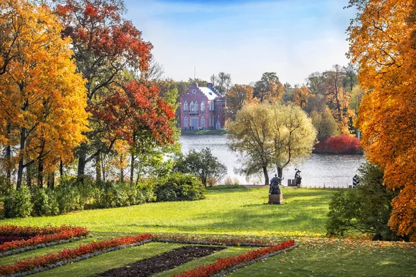 Uitzicht op het Admiraliteits paviljoen — Stockfoto