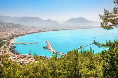   Alanya'da Akdeniz Mavi Koyu