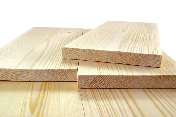 Beyaz bir arka plan üzerinde yalıtım ahşap plakalar