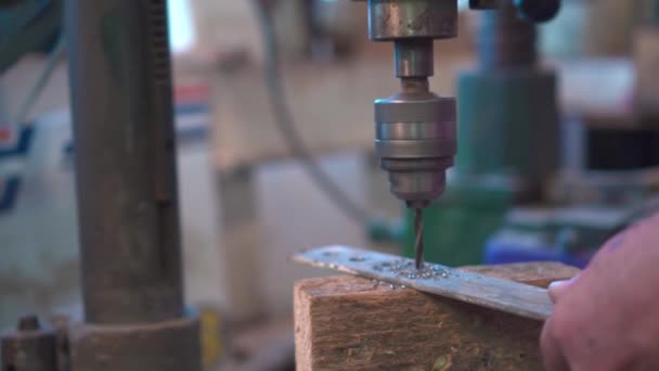 Metalworker Works Workshop Closeup View Hand Operative Using Drill Press — Stock Video