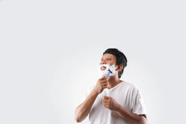 Hombres Asiáticos Afeitándose Hombre Asiático Afeitadora — Foto de Stock
