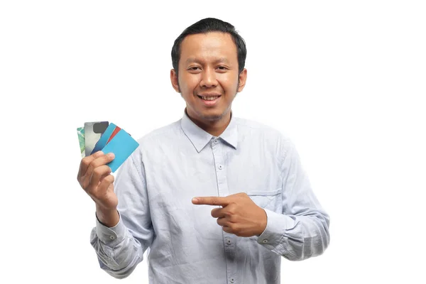 Vietnam Man Toont Kaart Met Hand Gericht Geïsoleerd Witte Achtergrond — Stockfoto