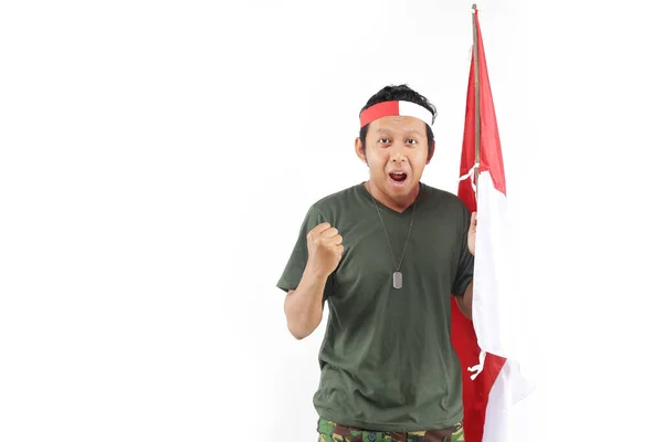 Prajurit Tentara Indonesia Manusia Dengan Gestur Sukses Menggunakan Bendera — Stok Foto