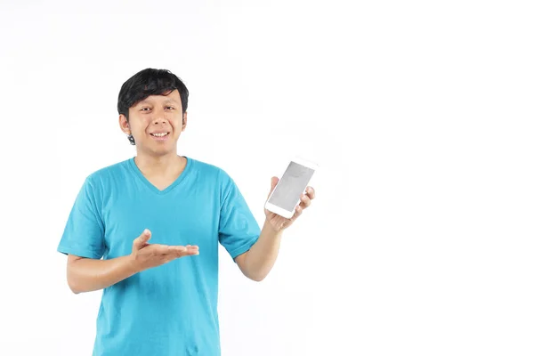 Jovem Asiático Homem Usando Smartphone — Fotografia de Stock