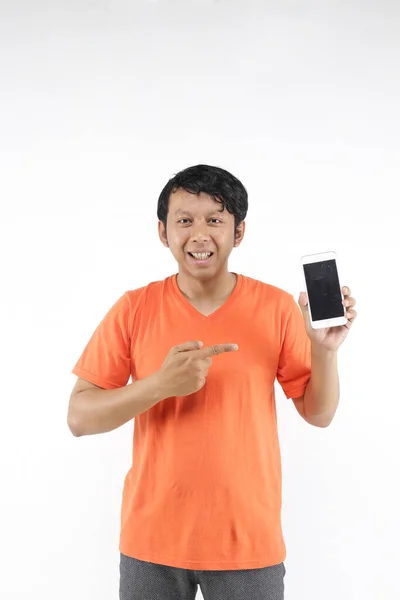 Muda Asia Pria Menggunakan Smartphone — Stok Foto