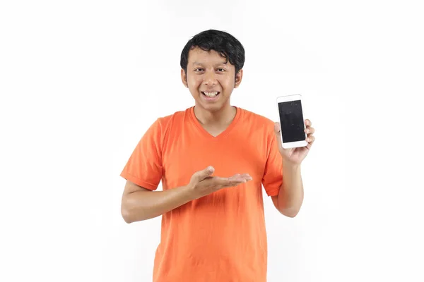 Joven Asiático Hombre Usando Smartphone —  Fotos de Stock