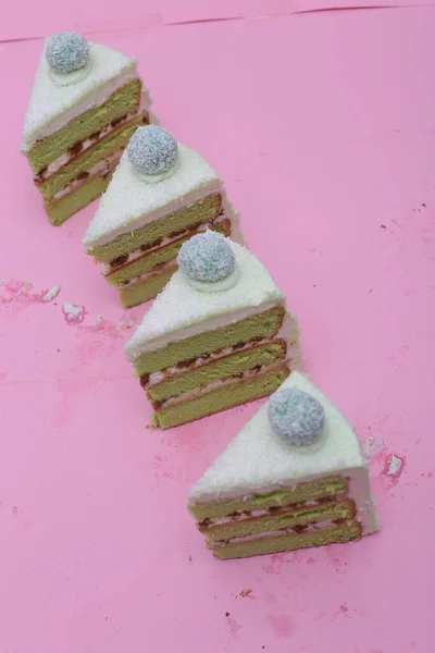 Sweet Homemade Pistachios Cake Decorated Cream Candies Pink Background Closeup — Stock Photo, Image