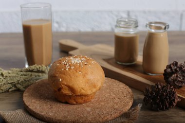 Endonezya 'dan Bluder Bread. Bluder peyniri Endonezya geleneksel pofuduk ekmeği