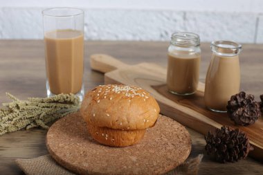 Endonezya 'dan Bluder Bread. Bluder peyniri Endonezya geleneksel pofuduk ekmeği