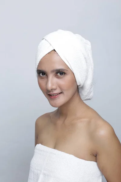 美丽的亚洲皮肤女人 拥有健康皮肤护理理念的亚洲女人 — 图库照片