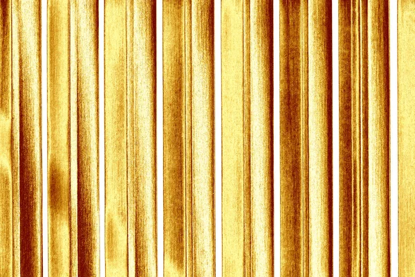 Χρυσό κυματοειδές ριγέ υφή μεταλλικό φόντο τοίχου — Φωτογραφία Αρχείου