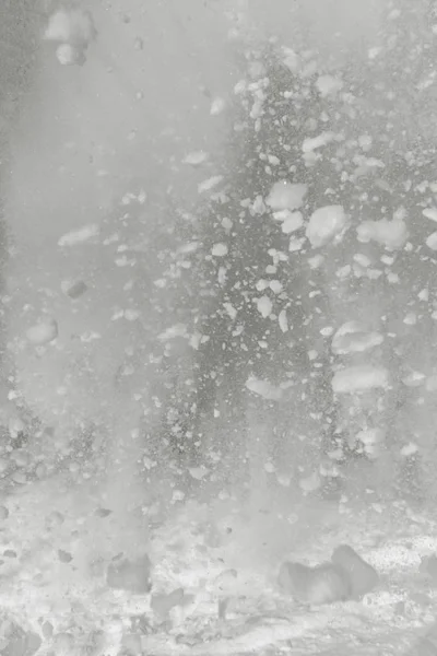 Hintergrund aus Textur des Schnees Rolle vom Baum, fallende Schneeflocken, Weihnachten Hintergrund — Stockfoto