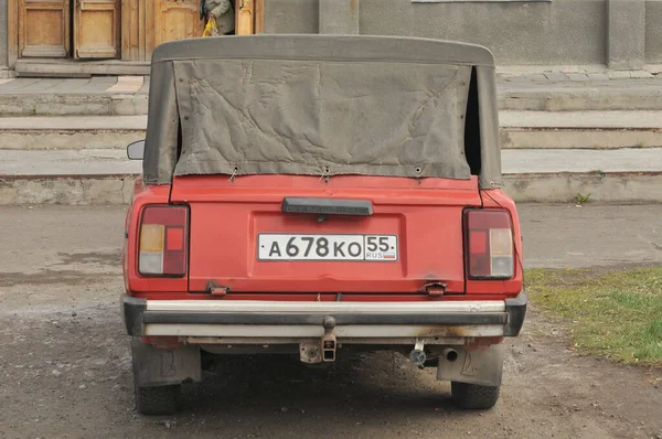 Omsk Oblast Russia Maio 2010 Velho Carro Russo Vaz 2104 — Fotografia de Stock