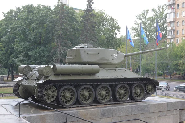 Moscú Rusia Julio 2012 Tanque Entrada Del Museo Central Las — Foto de Stock