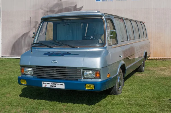 Tchernogolovka Région Moscou Russie Août 2018 Minibus Soviétique Argenté Zil — Photo