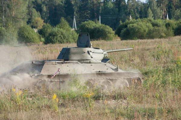 Tjernogolovka Moskvaregionen Ryssland Augusti 2018 Sovjetisk Gammal Medelstor Stridsvagn Det — Stockfoto