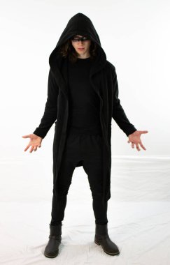 Siyah derili gece avcısı