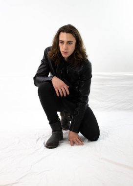 Siyah derili gece avcısı