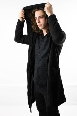 Siyah Hood karanlık savaşçı avcı