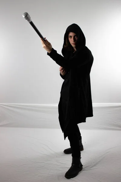 Dark Warrior Hunter Black Hood Staff — Stock Photo, Image