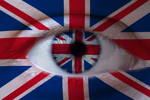 Lidská Tvář Maloval Vlajkou Spojeného Království Obličej Duhovku Koncept Britské — Stock fotografie