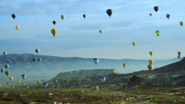 Goreme Turquia Abril 2019 Vista Panorâmica Vale Aldeia Goreme Turquia — Vídeo de Stock