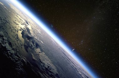 Çeyrek hilal ay ve Hispaniola adası üzerinde Dünya atmosferinin ince çizgi. Kolaj. Nasa tarafından döşenmiş bu görüntünün elemanları.