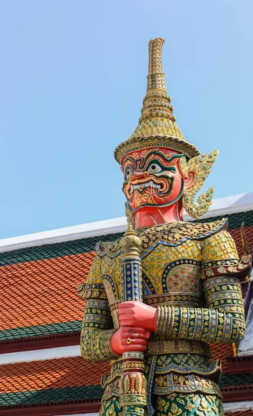 泰国传统雕塑在寺庙 — 图库照片