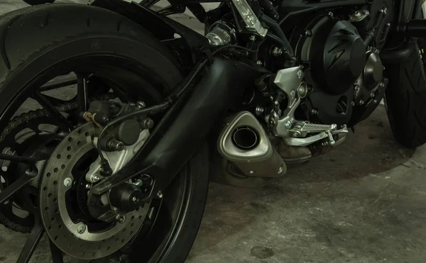 Motorbike rear wheel closeup — Stock Photo, Image