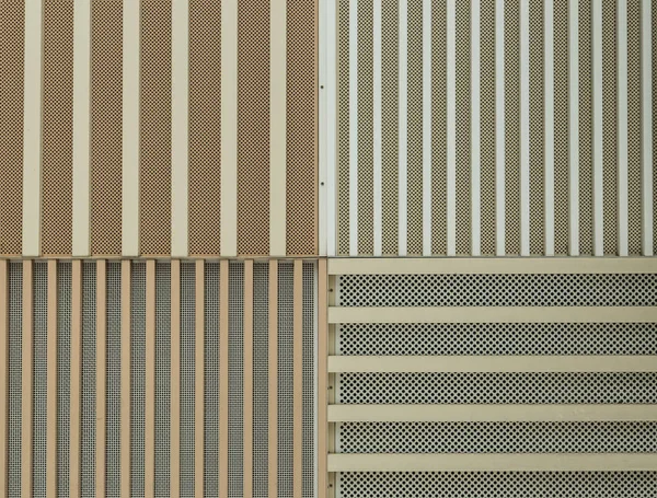 Madera vertical y fachada del edificio del horizonte — Foto de Stock
