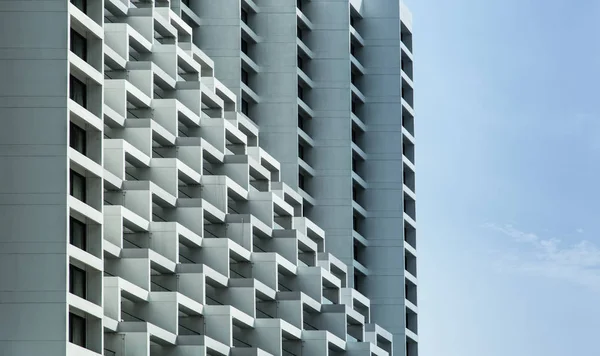 Edifício urbano terraço tipo fachada vista — Fotografia de Stock