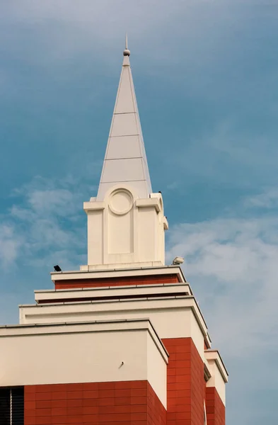 Singapur-02 ABR 2019 the Church of Jesus Christ of Latter tower in Singapore — Foto de Stock