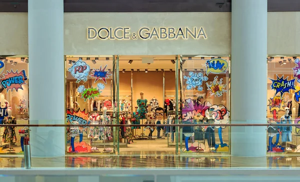 Singapour-02 avril 2019 : Façade extérieure du magasin Dolce & Gabbana dans le centre commercial — Photo