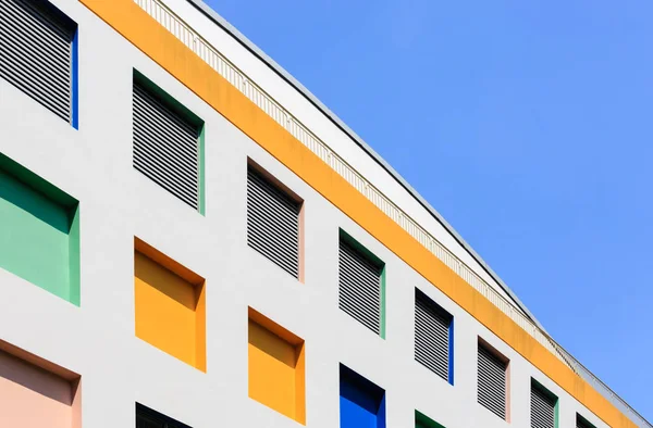 Singapour-JAN 5 2019 : Façade du bâtiment de l'école primaire de Singapore North Vista — Photo