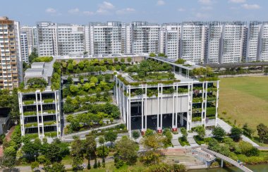 Singapur-27 Temmuz 2019: HDB 'nin ilk yeni nesil mahalle merkezi Oasis Terraces açık görünüm