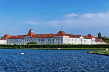 Münih, Almanya - 09 Haziran 2018: Schloss Nymphenburg, Münih, Bavyera'da bir Barok saray.