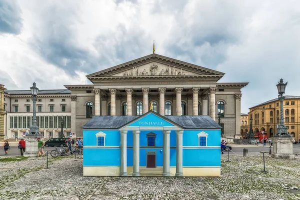 Мюнхен Германия Июня 2018 Года Неоклассическое Здание Национального Театра Площади — стоковое фото