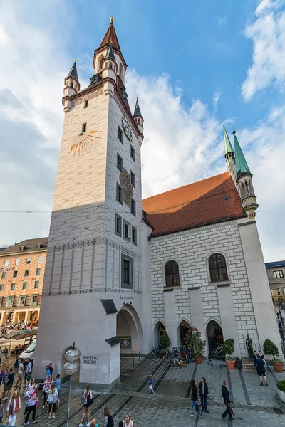 München Tyskland Juni 2018 Gamla Rådhuset Altes Rathaus Byggnad Marienplatz — Stockfoto