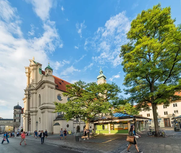 München Tyskland Juni 2018 Heiliggeistkirche Gotisk Hallkyrka München Södra Tyskland — Stockfoto