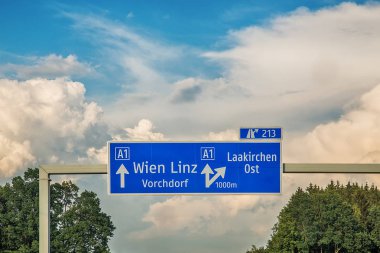 Viyana ve Linz şehrine gitmek için yol tarifi ile Avusturya otoyol