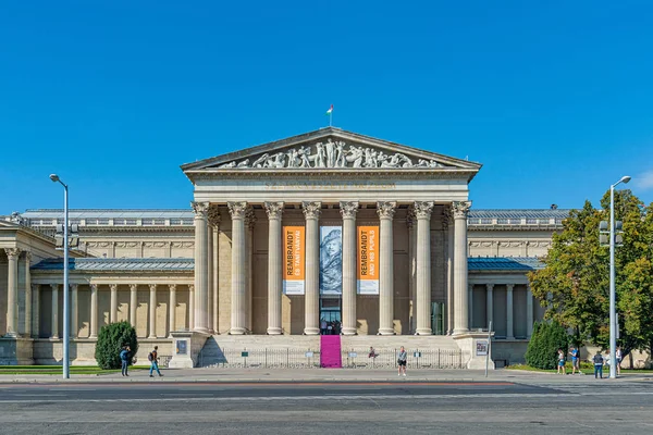 Budapest Hungría Octubre 2019 Museo Bellas Artes Húngaro Szpmvszeti Mzeum —  Fotos de Stock