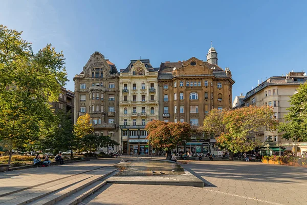 Budapest Hungary 2019 Fovam Square Fvm Hungarian 부다페스트의 아름다운 페스트에서 — 스톡 사진