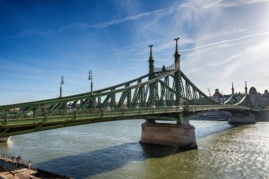 Budapeşte, Macaristan - 01 Ekim 2019: Budapeşte, Macaristan 'daki Özgürlük Köprüsü.